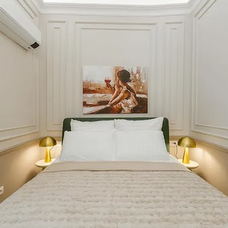 Charming Classic In Center Appartement Cluj-Napoca